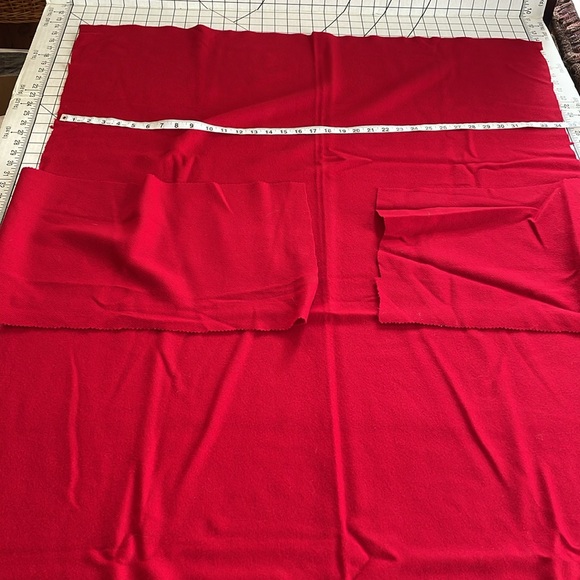 2 fabric remnants, dark red, 100% wool and red and black plaid flannel - Picture 8 of 10